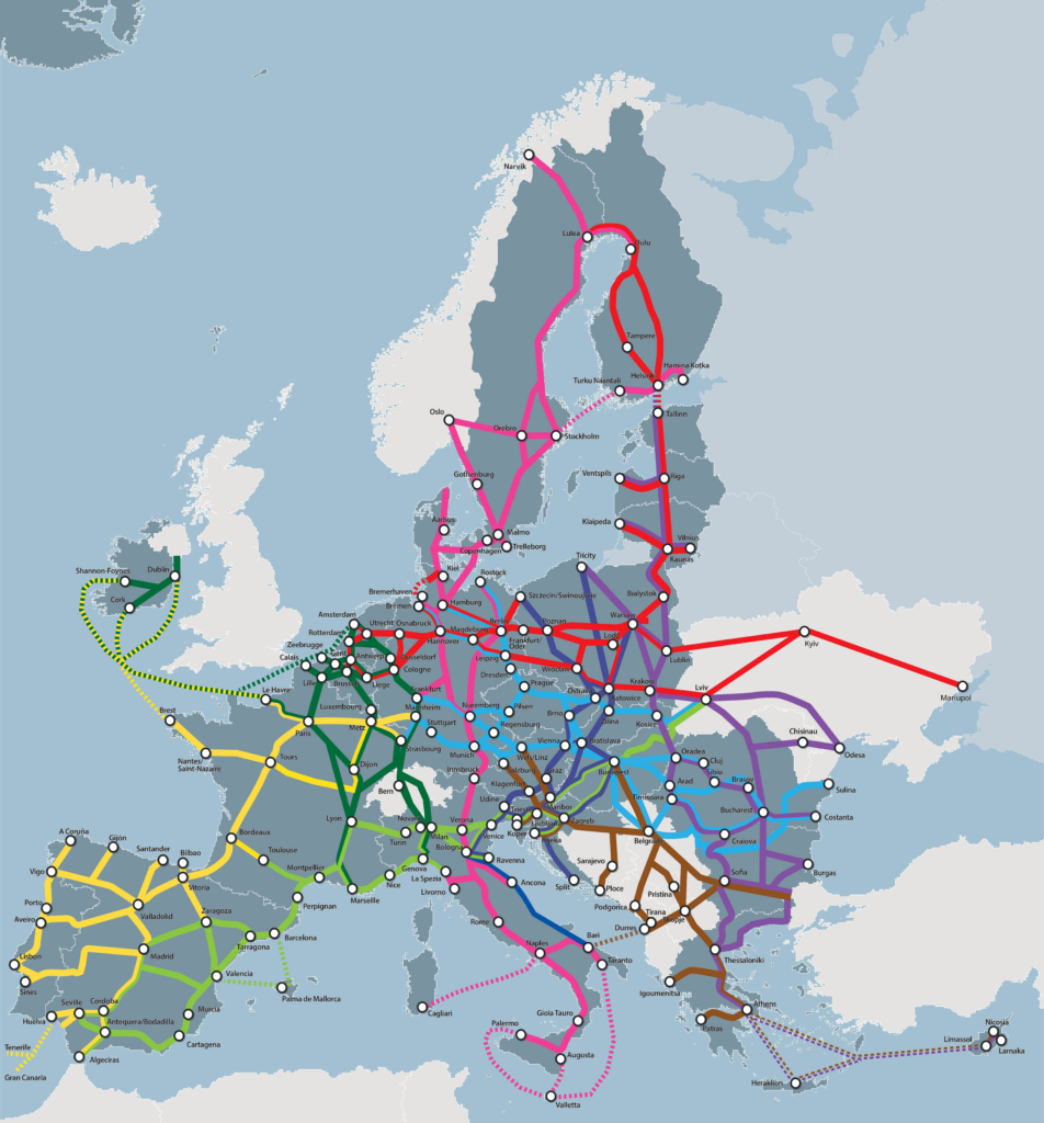 La carte du réseau reprend les neuf corridors du réseau central définis dans le cadre de l’initiative TEN-T, dont la révision est actuellement en cours. Elle figure à l’annexe III, partie 14, de la proposition modifiée examinée en première lecture par le Parlement européen. Crédit : Direction générale de la mobilité et des transports, Commission européenne